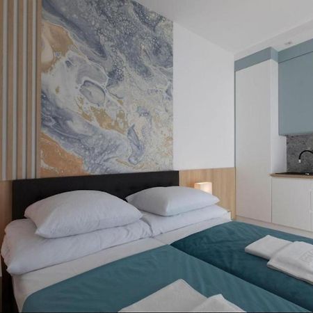 Willa Przy Porcie - Apartamenty Z Aneksami Kuchennymi Ustka Kültér fotó