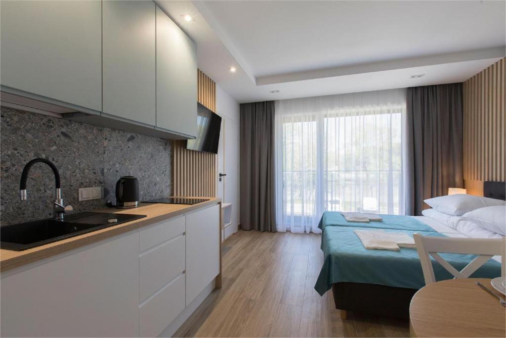 Willa Przy Porcie - Apartamenty Z Aneksami Kuchennymi Ustka Kültér fotó