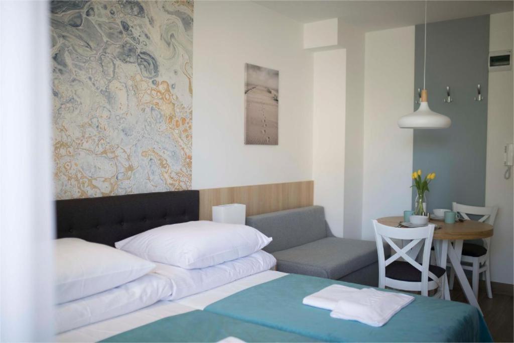 Willa Przy Porcie - Apartamenty Z Aneksami Kuchennymi Ustka Kültér fotó